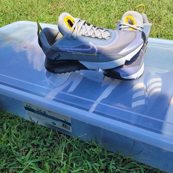 Shoes - Picture 2 of 2